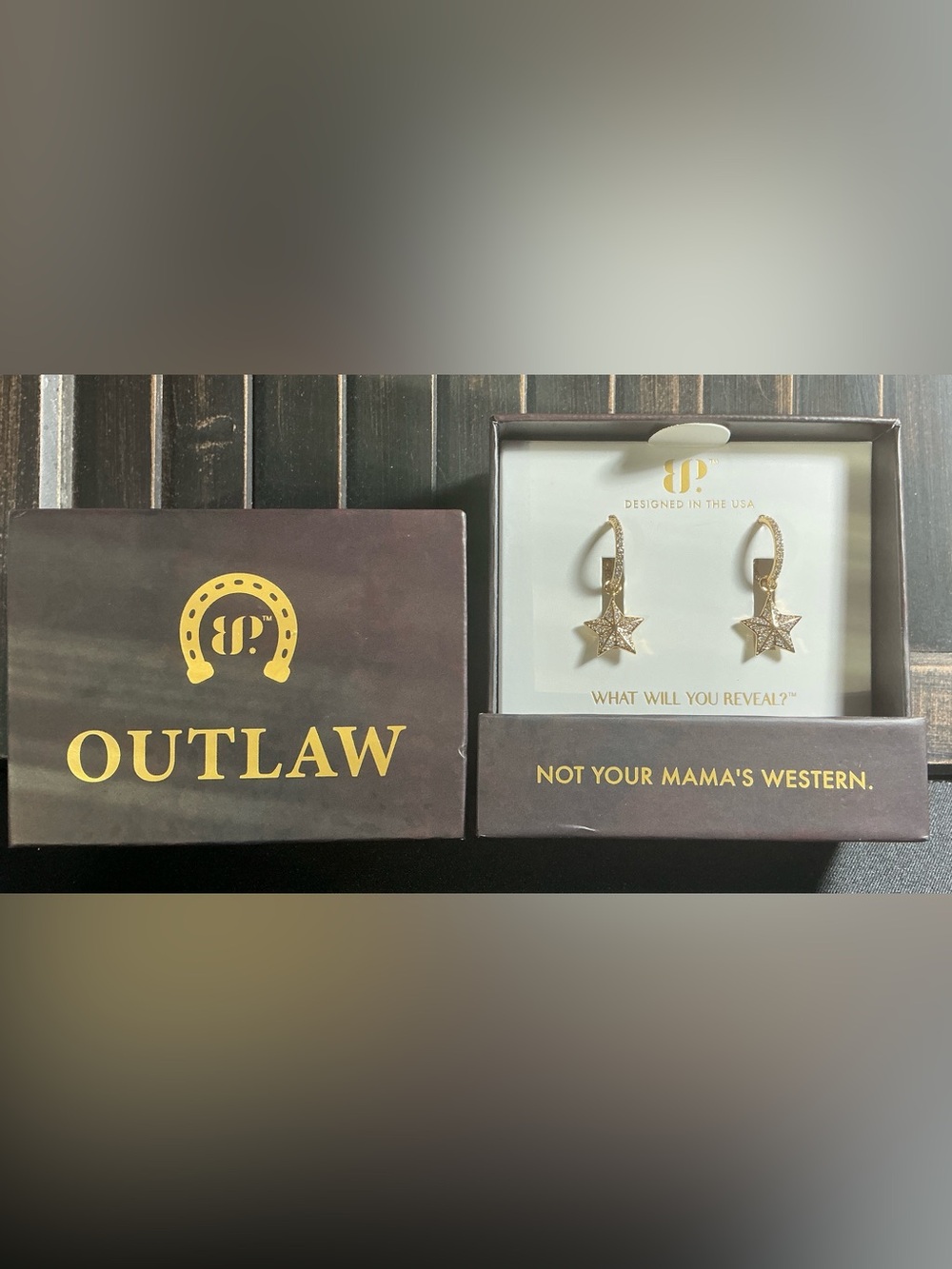 Bomb Party OUTLAW Collection “Gold Spur Society” ER75390